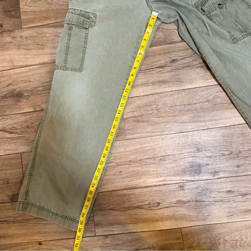 Eddie Bauer Men’s Olive Cargo Pants Utility Outdoor Workwear - Picture 7 of 11